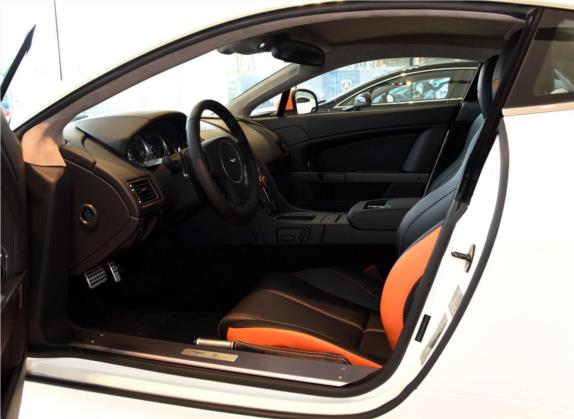 V8 Vantage 2016款 4.7L Coupe Edition 5 车厢座椅   前排空间