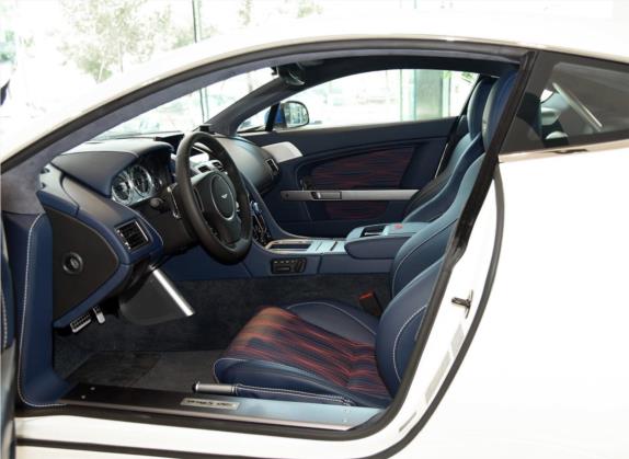 V8 Vantage 2017款 4.7L S 不列颠限量硬顶版 车厢座椅   前排空间