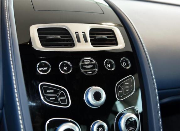 V8 Vantage 2017款 4.7L S 不列颠限量硬顶版 中控类   挡把