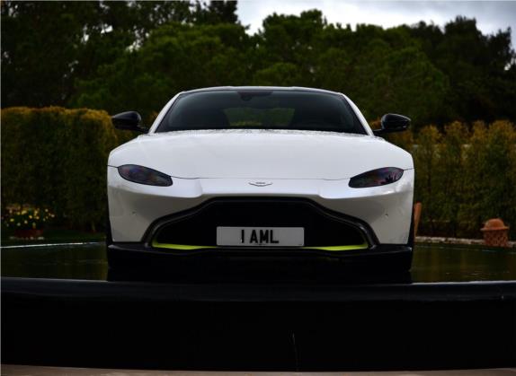 V8 Vantage 2018款 4.0T V8 Coupe 外观   正前