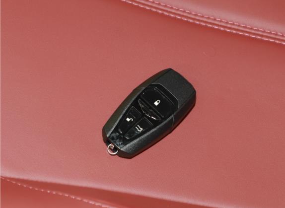 V8 Vantage 2023款 4.0T V8 Coupe 其他细节类   钥匙