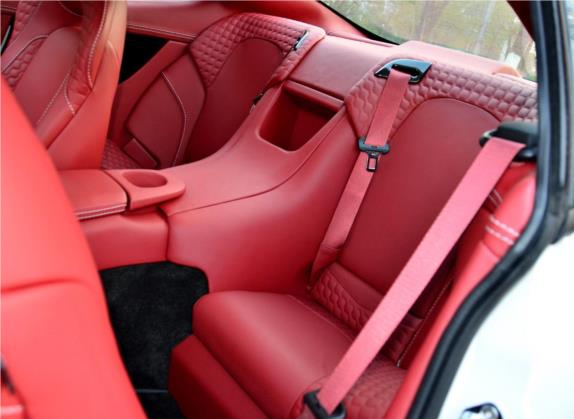 Vanquish 2013款 6.0L 标准型 车厢座椅   后排空间