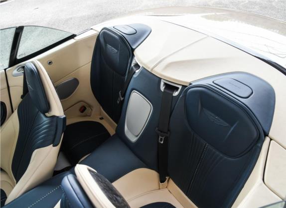 阿斯顿·马丁DB11 2019款 4.0T V8 Volante 车厢座椅   后排空间