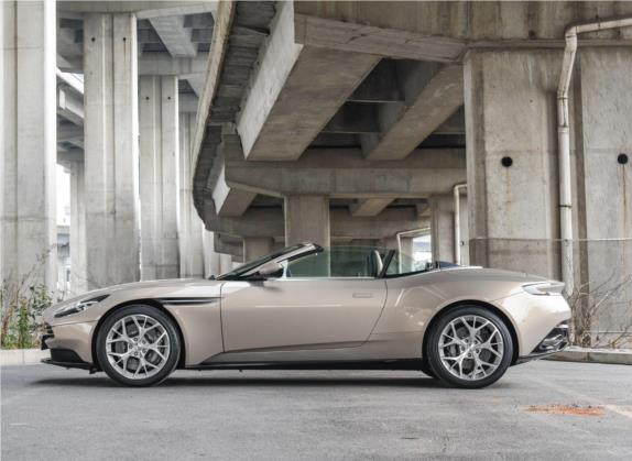 阿斯顿·马丁DB11 2019款 4.0T V8 Volante 外观   正侧