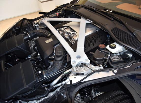 阿斯顿·马丁DB11 2019款 4.0T V8 Coupe 其他细节类   发动机舱