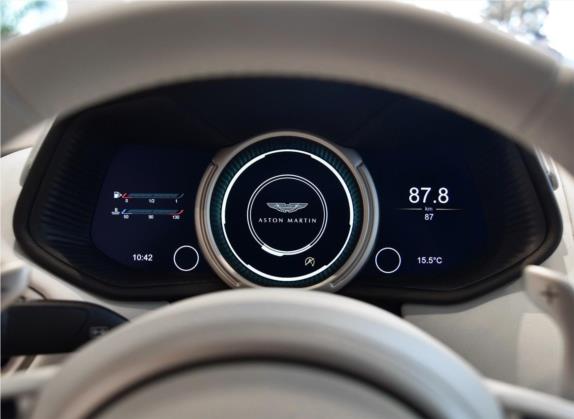阿斯顿·马丁DB11 2019款 5.2T V12 Coupe 中控类   仪表盘