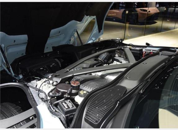 阿斯顿·马丁DB11 2020款 4.0T V8 Volante 中国色特别版–云水蓝 其他细节类   发动机舱
