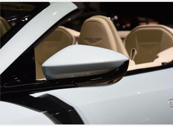 阿斯顿·马丁DB11 2020款 4.0T V8 Volante 中国色特别版–云水蓝 外观细节类   外后视镜