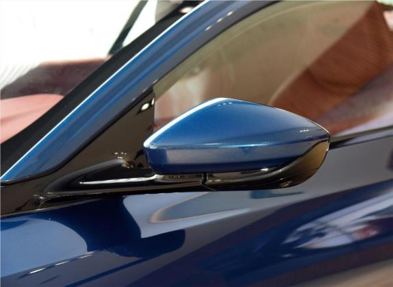 阿斯顿·马丁DB11 2020款 4.0T V8 Coupe 外观细节类   外后视镜