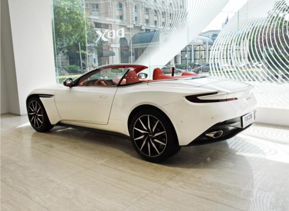 阿斯顿·马丁DB11 2020款 4.0T V8 Volante 外观   斜后