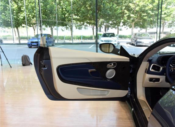 阿斯顿·马丁DB11 2020款 5.2T V12 AMR 车厢座椅   前门板