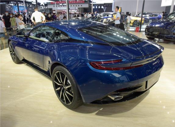 阿斯顿·马丁DB11 2022款 4.0T V8 Coupe 外观   斜后