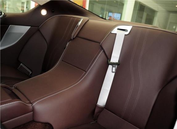 阿斯顿·马丁DBS 2009款 6.0 Touchtronic Coupe 车厢座椅   后排空间