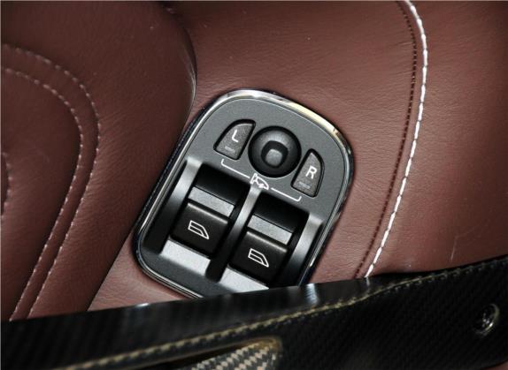 阿斯顿·马丁DBS 2009款 6.0 Touchtronic Coupe 车厢座椅   门窗控制