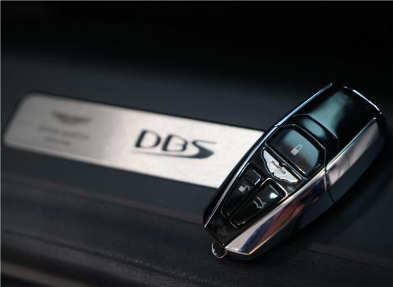 阿斯顿·马丁DBS 2019款 DBS Superleggera V12 Coupe 其他细节类   钥匙