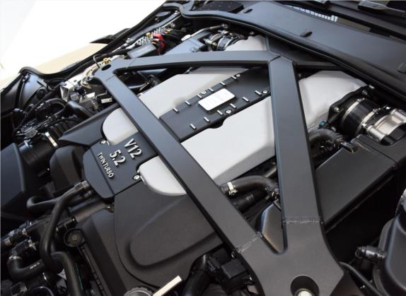 阿斯顿·马丁DBS 2019款 DBS Superleggera V12 Volante 其他细节类   发动机舱