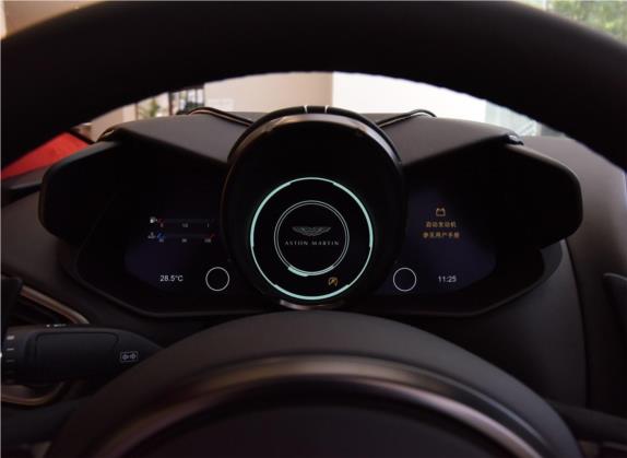 阿斯顿·马丁DBS 2019款 DBS Superleggera V12 Volante 中控类   仪表盘