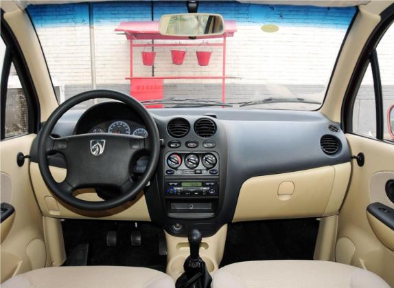 乐驰 2012款 改款 1.0L 手动P-TEC舒适型 中控类   中控全图