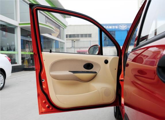 乐驰 2012款 改款 1.0L 手动P-TEC舒适型 车厢座椅   前门板