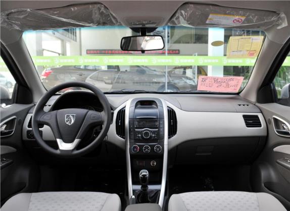 宝骏630 2011款 1.5L 手动舒适型 中控类   中控全图