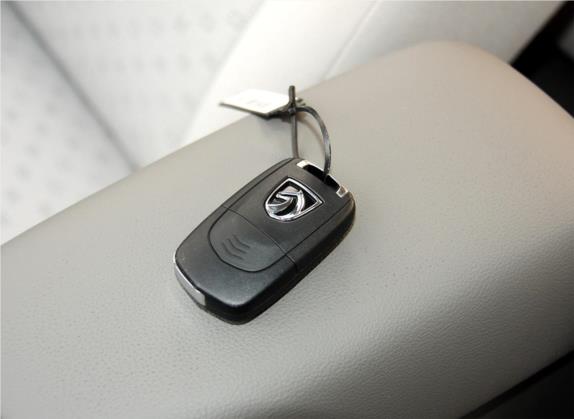 宝骏630 2012款 1.5L DVVT手动舒适型 其他细节类   钥匙