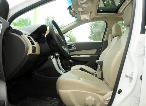宝骏630 2012款 1.5L DVVT手动精英型 车厢座椅   前排空间