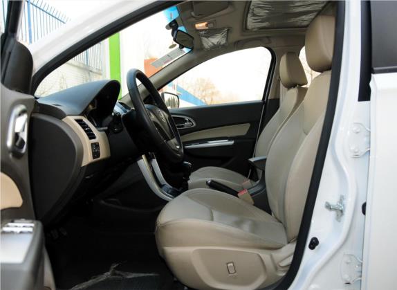 宝骏630 2012款 1.8L 手动舒适型 车厢座椅   前排空间