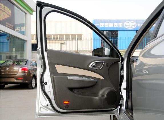 宝骏630 2012款 1.8L 自动舒适型 车厢座椅   前门板