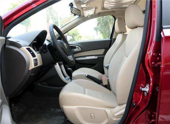 宝骏630 2012款 1.8L 自动精英型 车厢座椅   前排空间