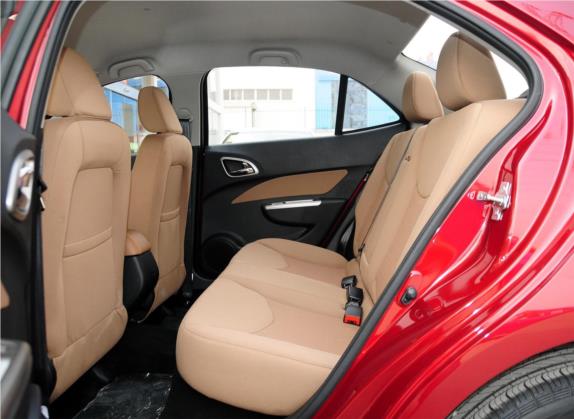 宝骏630 2013款 1.5L 手动舒适型 车厢座椅   后排空间