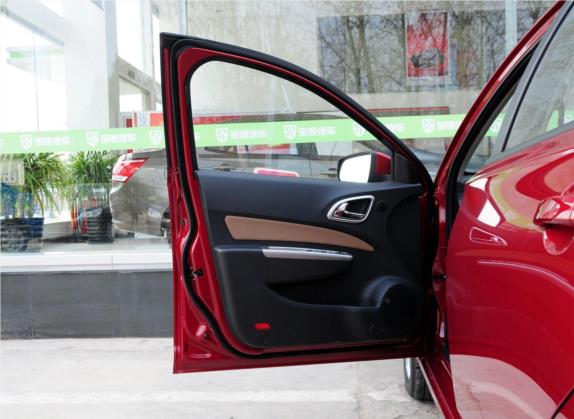 宝骏630 2013款 1.5L 手动舒适型 车厢座椅   前门板