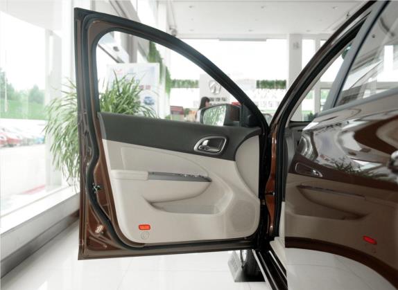宝骏630 2014款 1.5L 手动舒适型 车厢座椅   前门板
