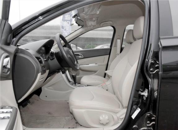 宝骏630 2014款 1.5L 自动舒适型 车厢座椅   前排空间