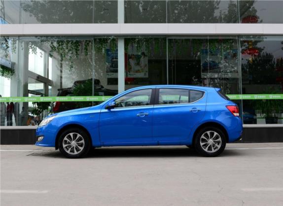 宝骏610 2014款 1.5L 自动豪华型 外观   正侧