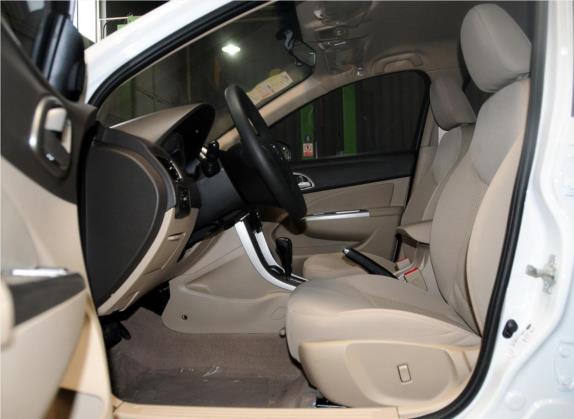 宝骏610 2014款 1.5L 自动舒适型 车厢座椅   前排空间