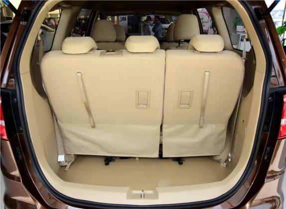 宝骏730 2016款 1.5L 手动标准型 7座 车厢座椅   后备厢