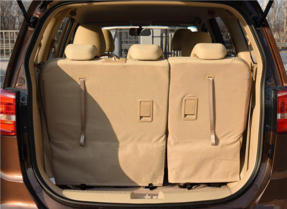 宝骏730 2016款 1.5T 手动标准型 7座 车厢座椅   后备厢