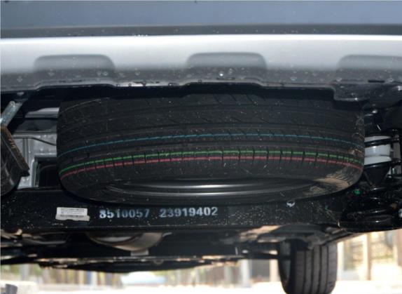 宝骏730 2016款 1.5T 手动舒适型 7座 其他细节类   备胎