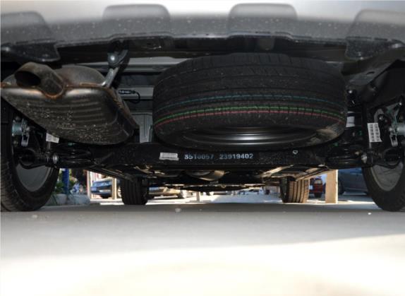 宝骏730 2016款 1.5T 手动舒适型 7座 其他细节类   后悬架