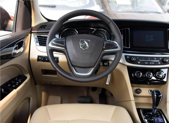 宝骏730 2016款 1.8L iAMT舒适型 7座 中控类   驾驶位