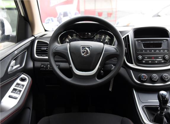 宝骏560 2016款 1.8L 手动舒适型 中控类   驾驶位