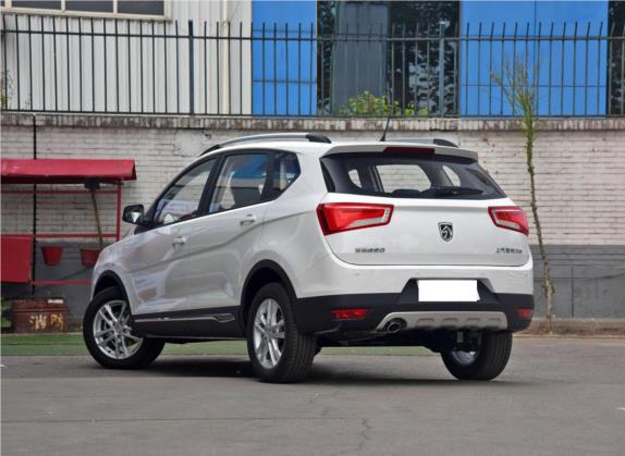 宝骏560 2016款 1.8L 手动舒适型 外观   斜后