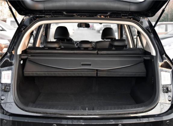 宝骏560 2016款 1.8L iAMT精英型 车厢座椅   后备厢