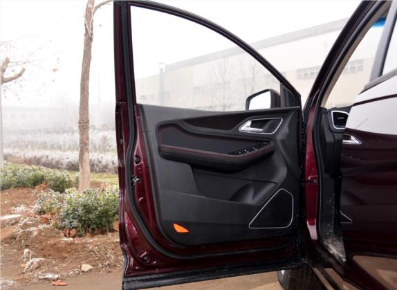 宝骏560 2016款 1.8L 手动超值型 车厢座椅   前门板