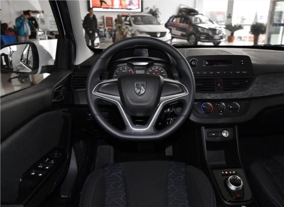 宝骏310 2017款 1.5L 自动舒适型 中控类   驾驶位
