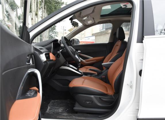 宝骏510 2019款 1.5L 手动优享型77kW 国VI 车厢座椅   前排空间