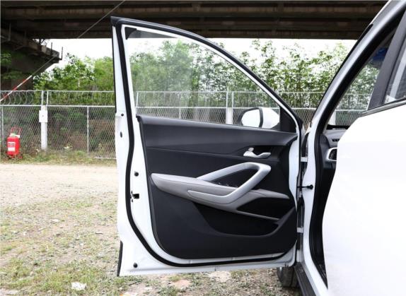 宝骏510 2019款 1.5L 手动乐享型73kW 国VI 车厢座椅   前门板