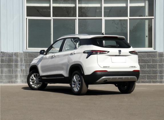 宝骏510 2021款 1.5L 手动乐享型 外观   斜后