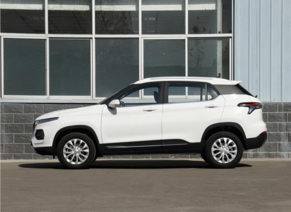 宝骏510 2021款 1.5L 手动乐享型 外观   正侧