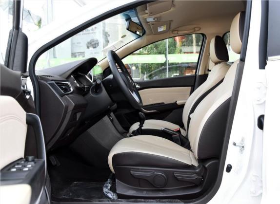 宝骏310W 2017款 1.5L 手动时尚型 国V 车厢座椅   前排空间